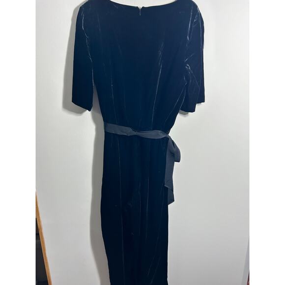 Ann Taylor Velvet Jumpsuit with sash tie size 14T NWT - Picture 2 of 8